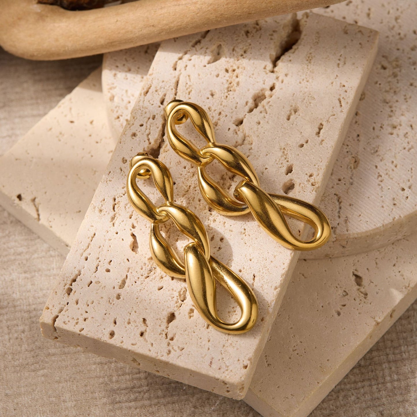 Irregular Three-ring Chain Fashionable Temperament Simple Niche Creative Stainless Earrings