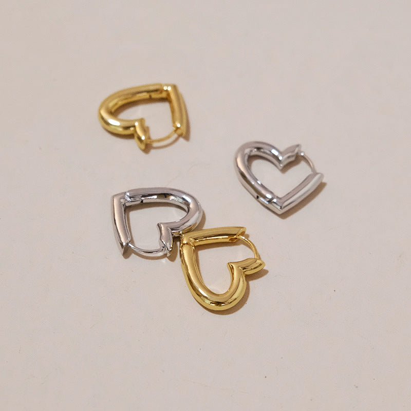 Simple Love Clip High-grade Business Temperament Entry Lux Peach Heart Ear Buckle