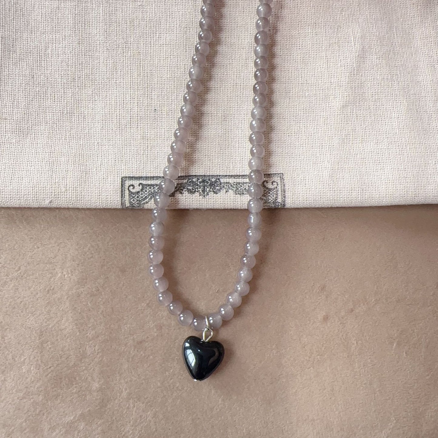 Designer Model Contrast Color Love Beads Female Clavicle Necklaces