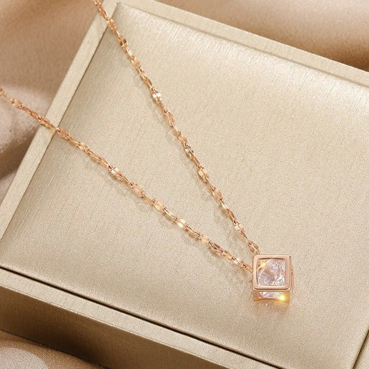 Steel Geometric Hollow Jeweled Clavicle Chain Short Necklaces