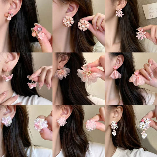 Women's Minority Design Fashionable Flower Light Luxury High-grade Temperament Earrings