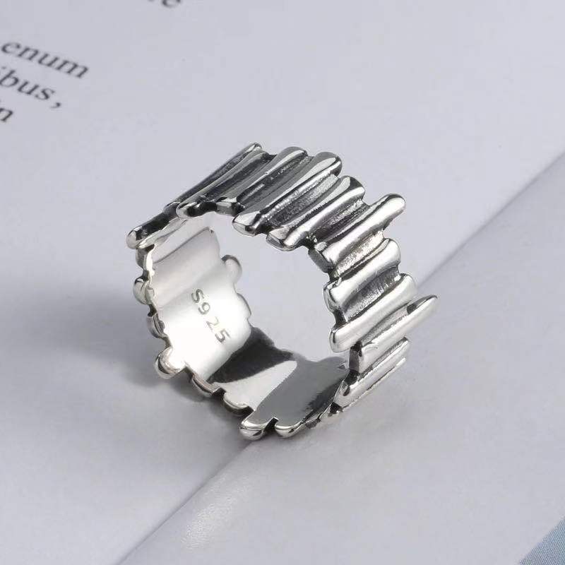Women's & Men's Punk Heavy Wide Face Abstract Art Open Distressed Street Tide Ring