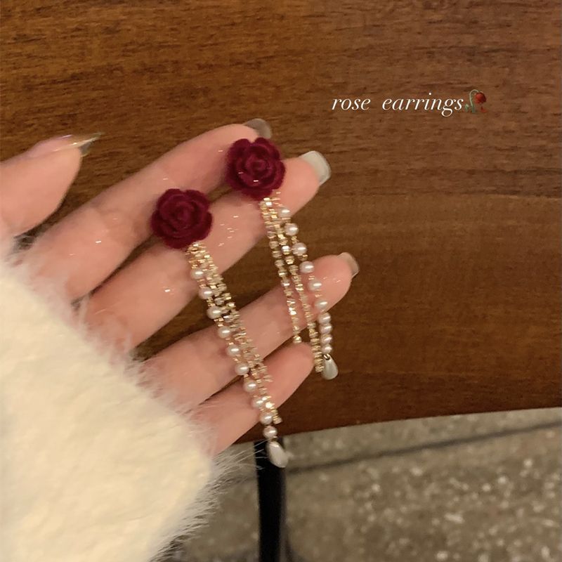 Camellia Tassel Red Veet Long Rose High-grade Rings