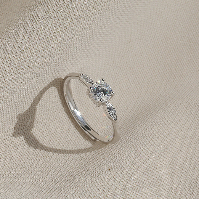 Women's Diamond Zircon Flash Simple High-grade Light Ring