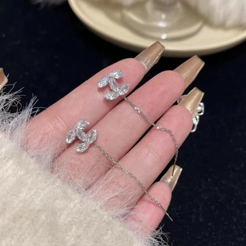 High-grade Refined Zircon Cross Shaped Female Compact Temperamental Sweet Earrings