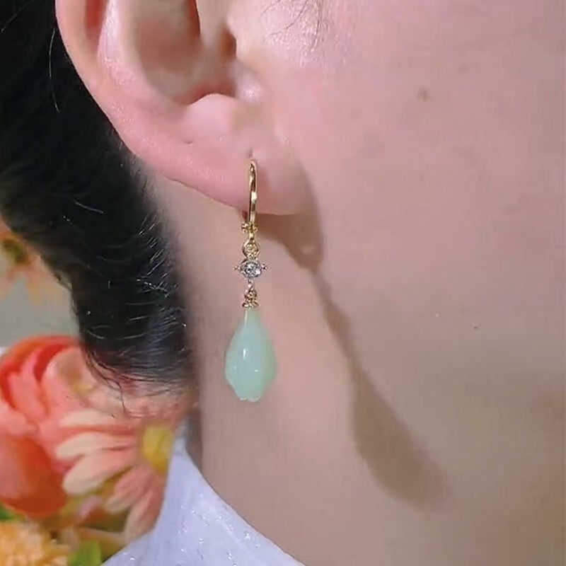 Green Magnolia Water Drop Mild Luxury Retro Exquisite Versatile Stud Earrings