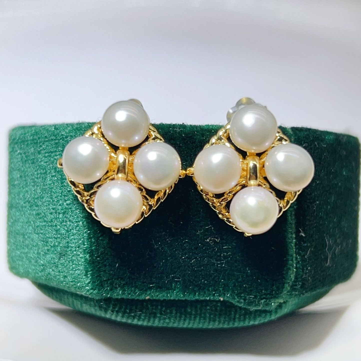 Micro Inlaid Zircon Pearl Tassel Sier Needle Earrings