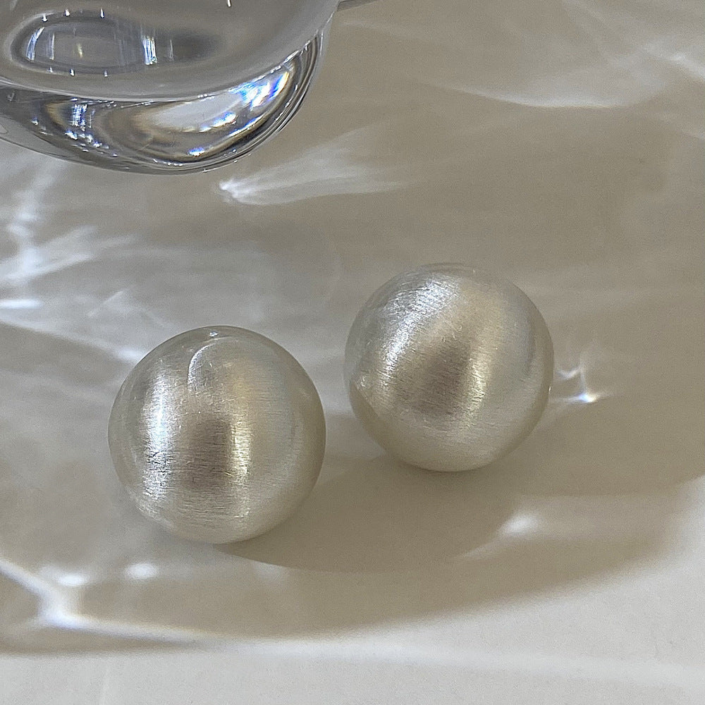 Brushed Light Luxury Fashionable Elegant Flat Earrings