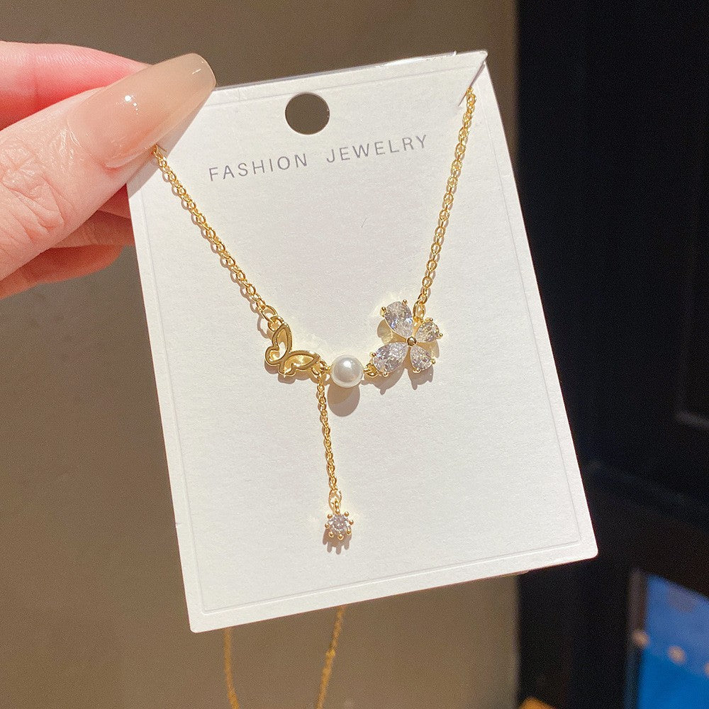 Women's Minority Simple Fashionable Elegant Zircon Clavicle Chain Titanium Steel Accessory Necklace
