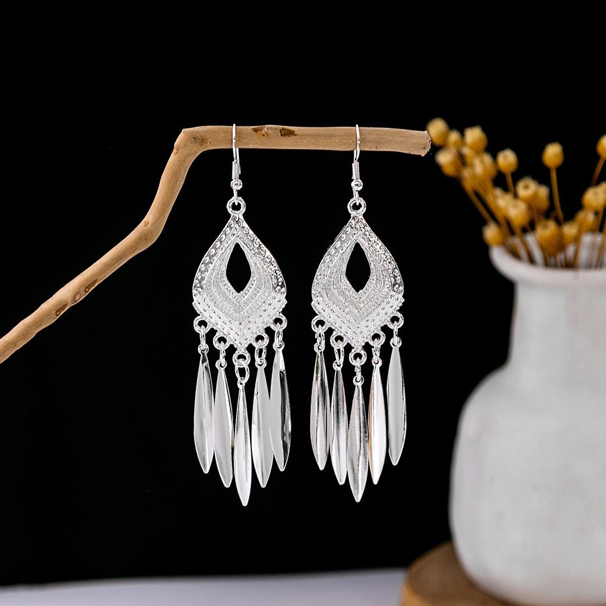 Miao Sier Personality Hollow Out Leaf-shaped Fashion Earrings