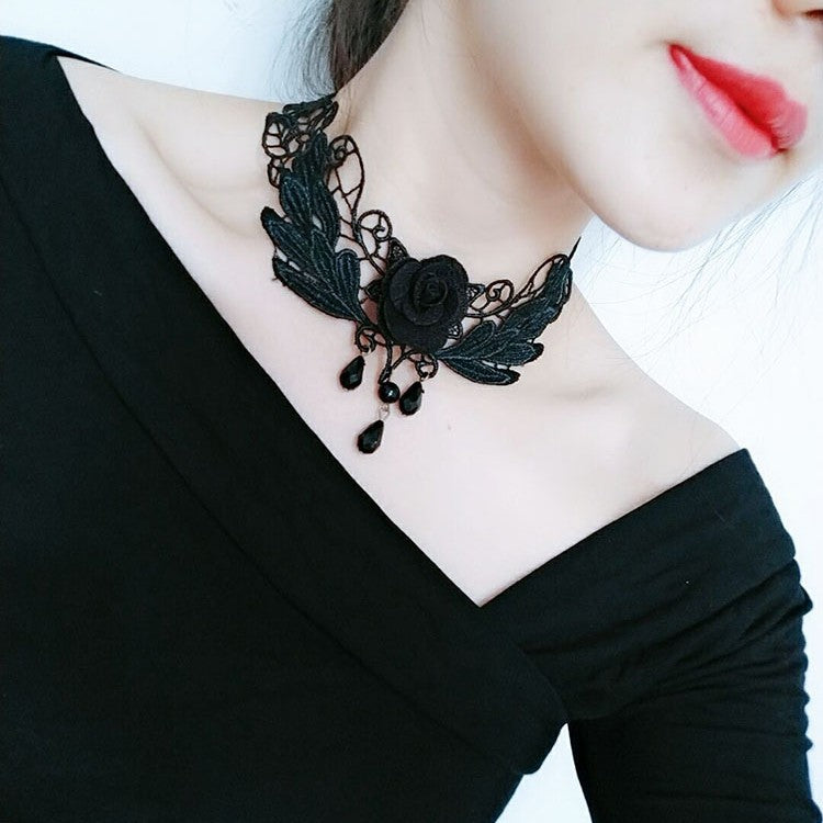 Elegant Fashion Gothic Vintage Lace Hollow Necklace