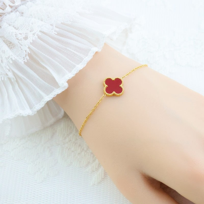 Four-leaf Clover Single Flower Pastoral Style Bracelet