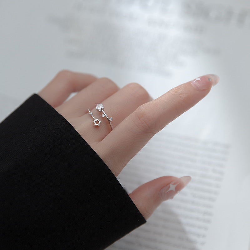 Women's Diamond Pentagram Style Minimalist Star Open Rings