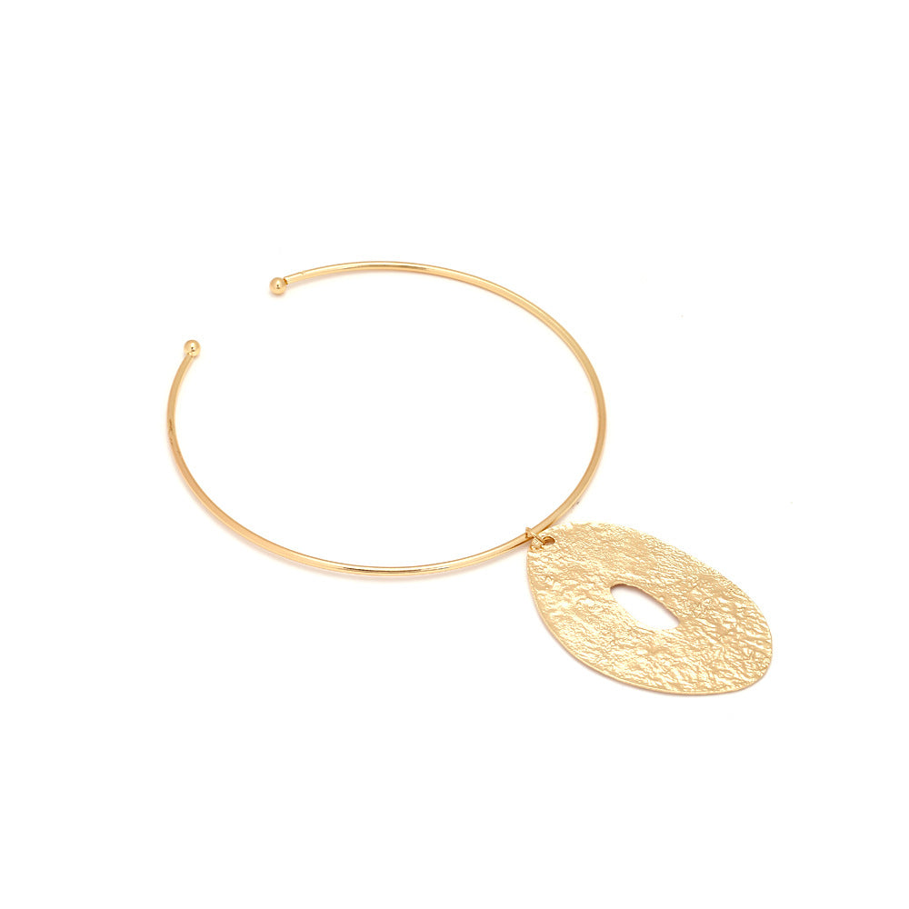 Women's Personality Minimalist Design Alloy Fashion Exaggerated Necklaces