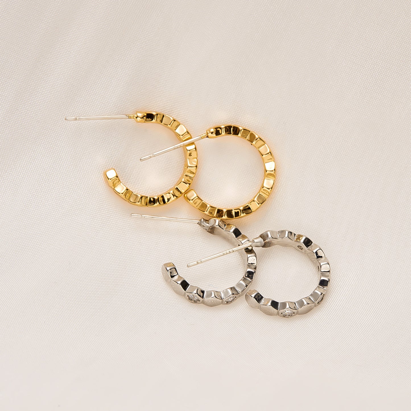 Women's Honeycomb Gold-plated High-grade Affordable Luxury Style Rings