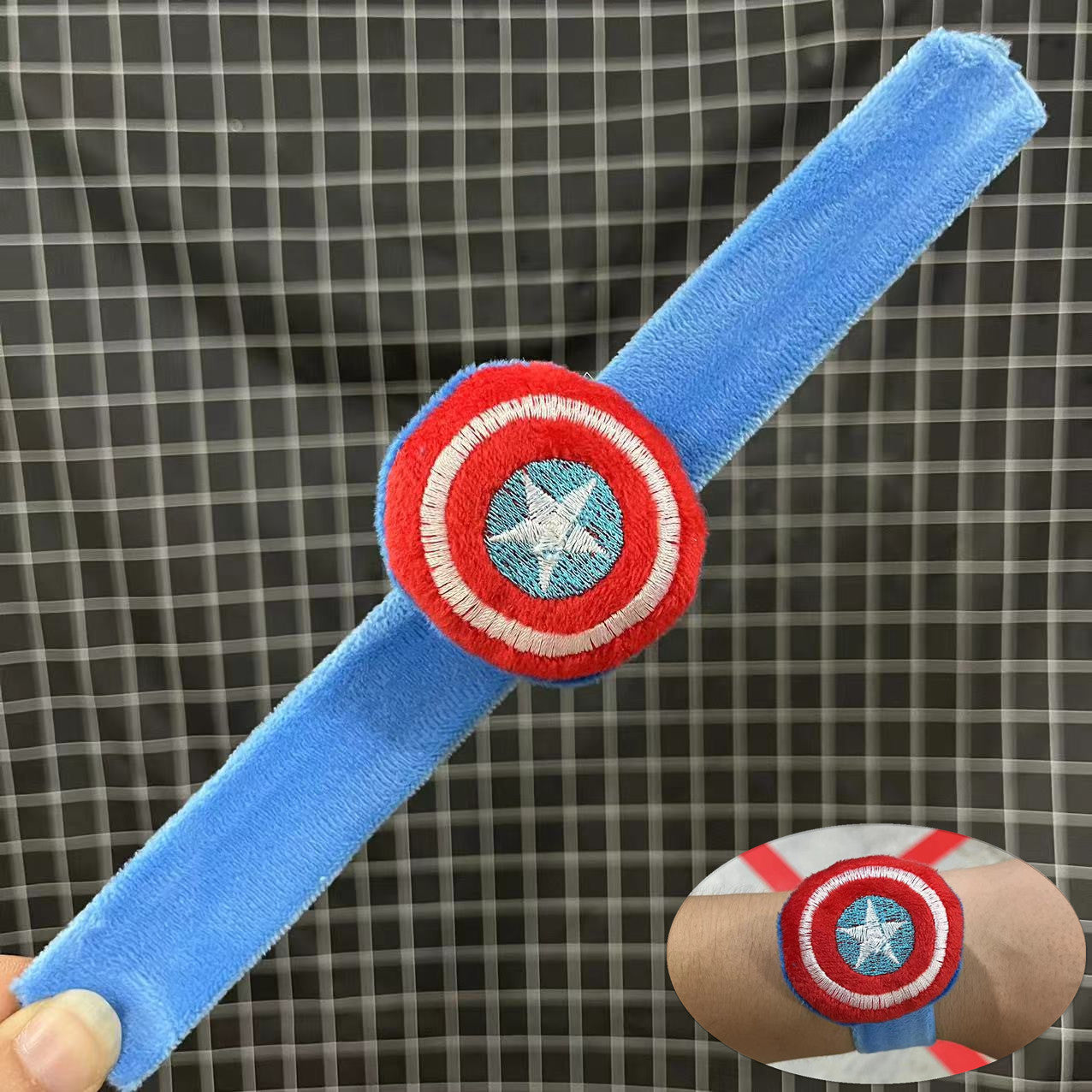 Children's Plush Cartoon Pop Cute Couple Female Slap Bracelet