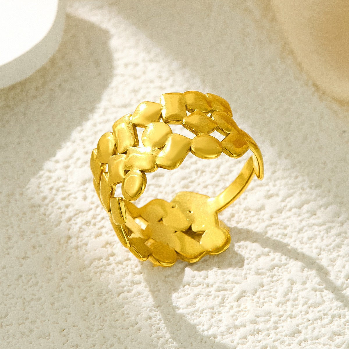 Stainless Steel Irregular Line Love Heart-shaped High-grade Ring