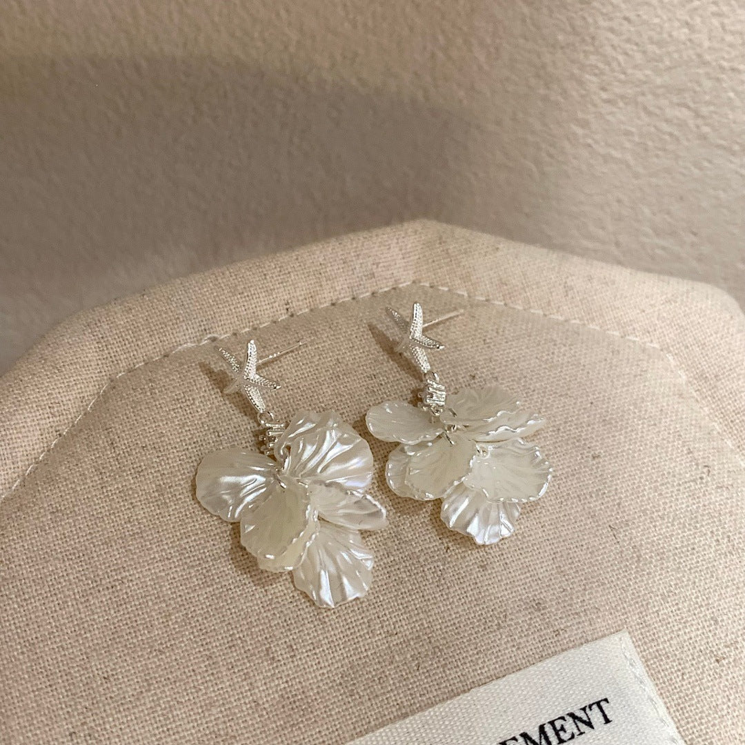 Women's Starfish Shell Petal Fringe Light Luxury High-grade Unique Stud Earrings