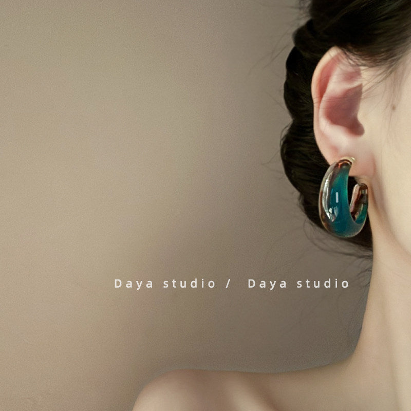 Women's For Summer French Resin Gradient Shaped Trendy Light Luxury Earrings
