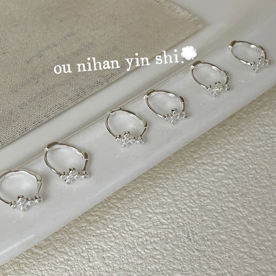 Women's Oni Korean Sterling Sier Cross Rhinestone Ear Clip Earrings