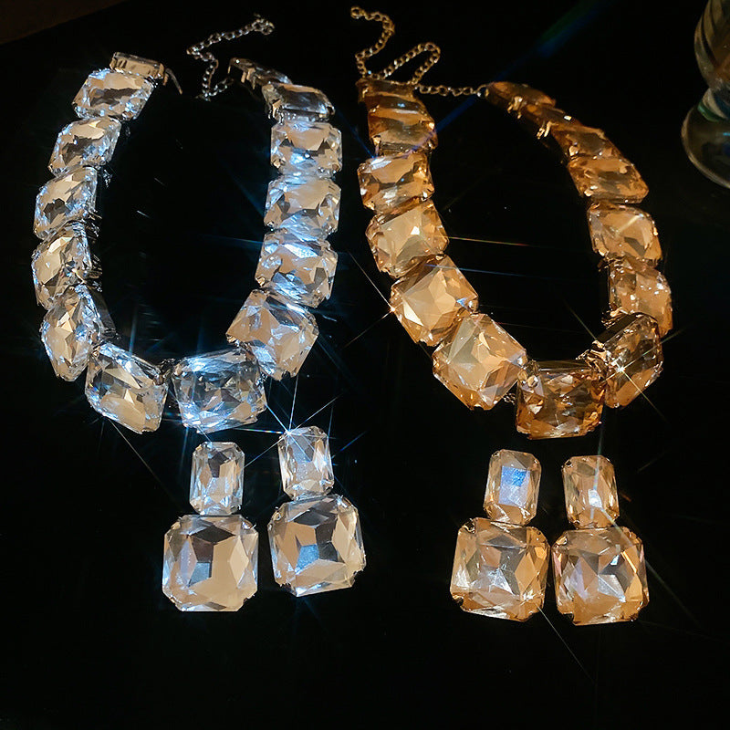 Palace Style Temperamental Minority Clavicle Chain Light Necklaces