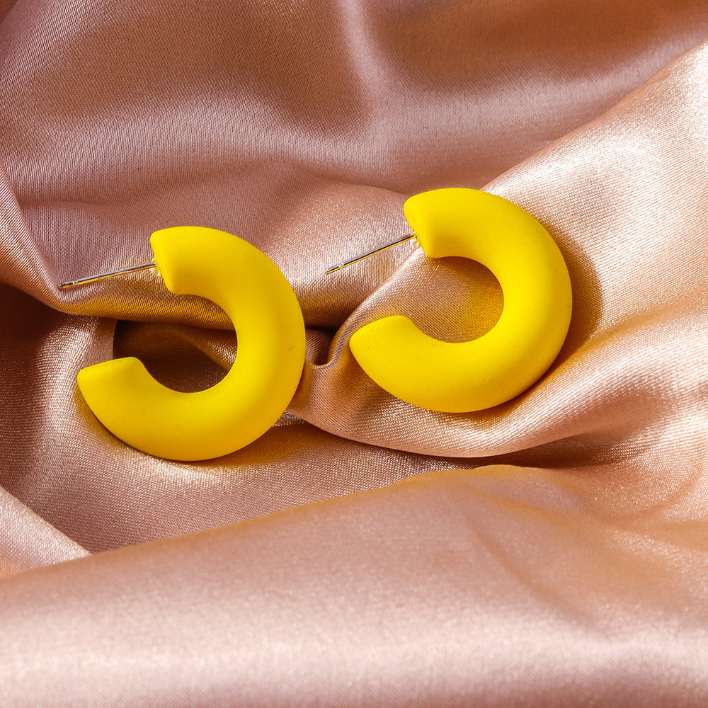 Hollow Arc Fashion Creative Design Temperament Earrings