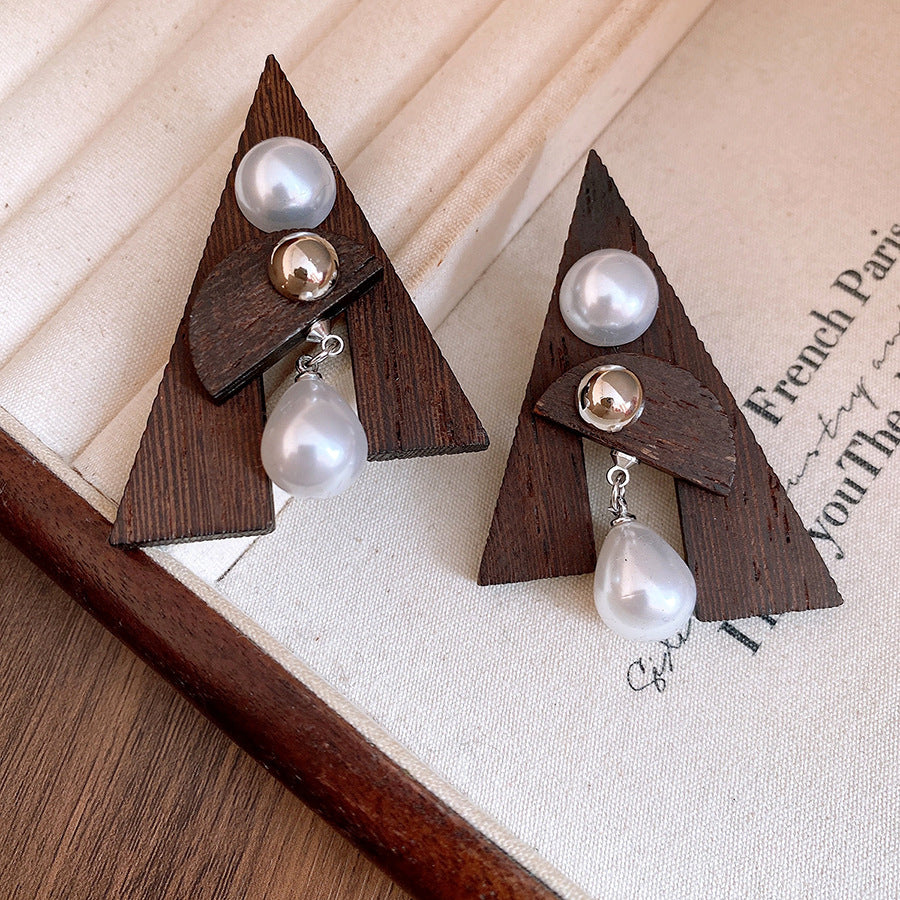 Wood In The Forest Retro Tassel Rings