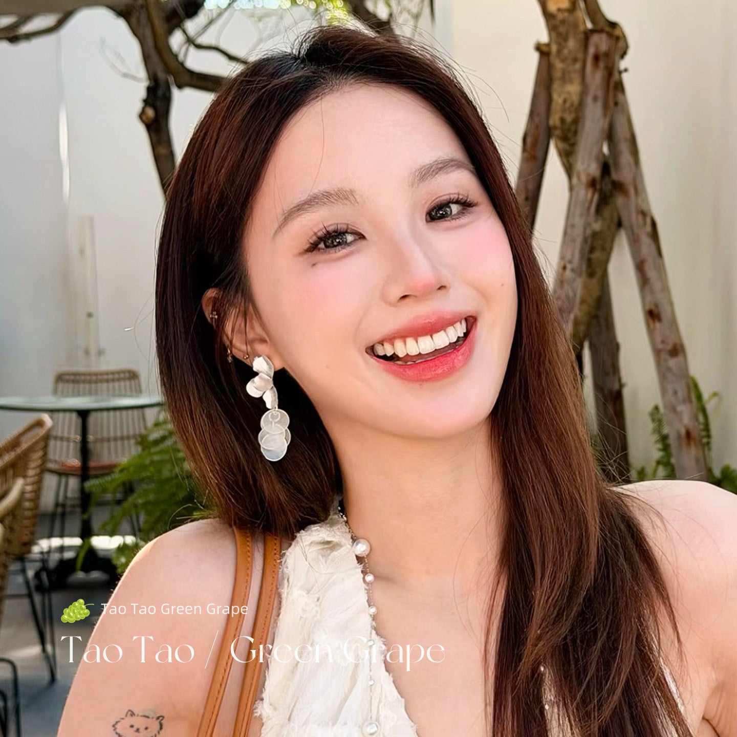 Women's Style Flower Shell Tassel Unique Beautiful Ear Dignified Earrings