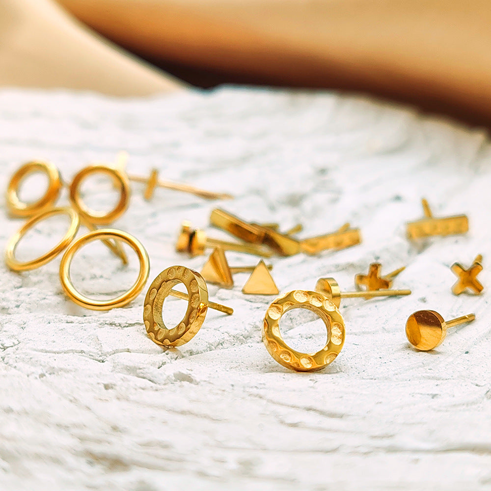 Women's Stainless Steel Electroplated Gold Fashion Ear Stud Earrings