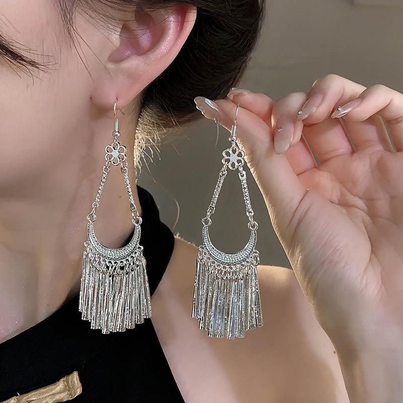 Women's Style Antique Bohemian Long Fringe High Sense Vacation Earrings