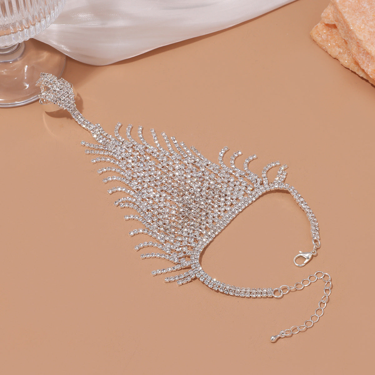 Rhinestone Inlaid One Finger Chain Bride Bracelet