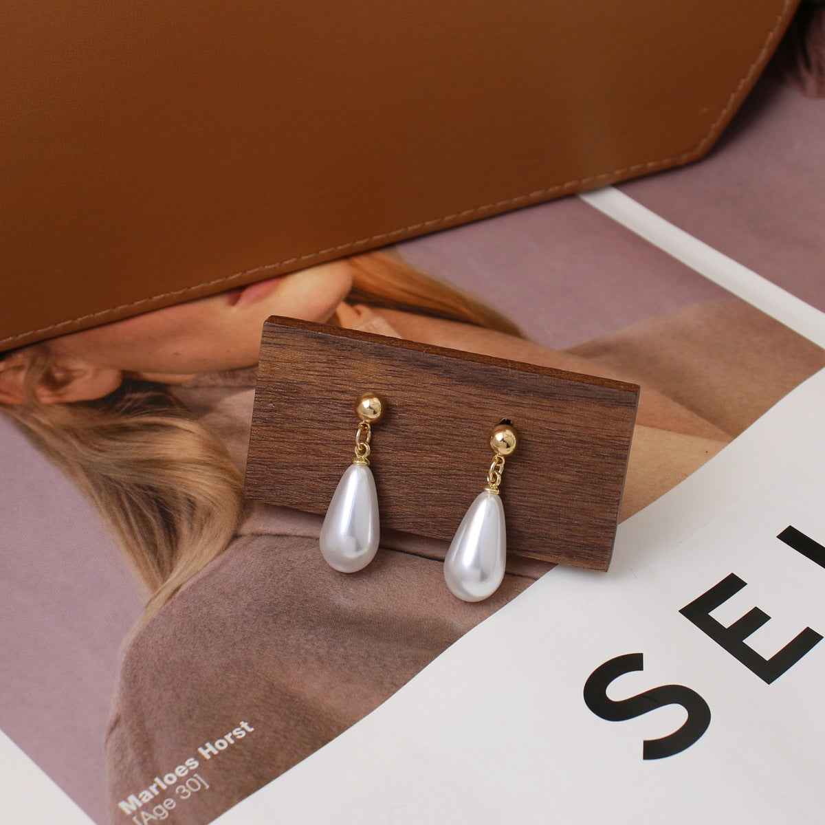 Drop-shaped Pearl Simple High-grade Elegant Water Earrings