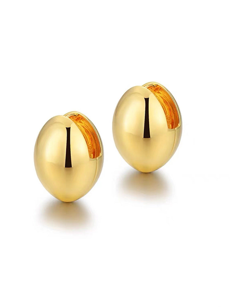 French Retro Gold Egg Shell Cool Ear Buckle