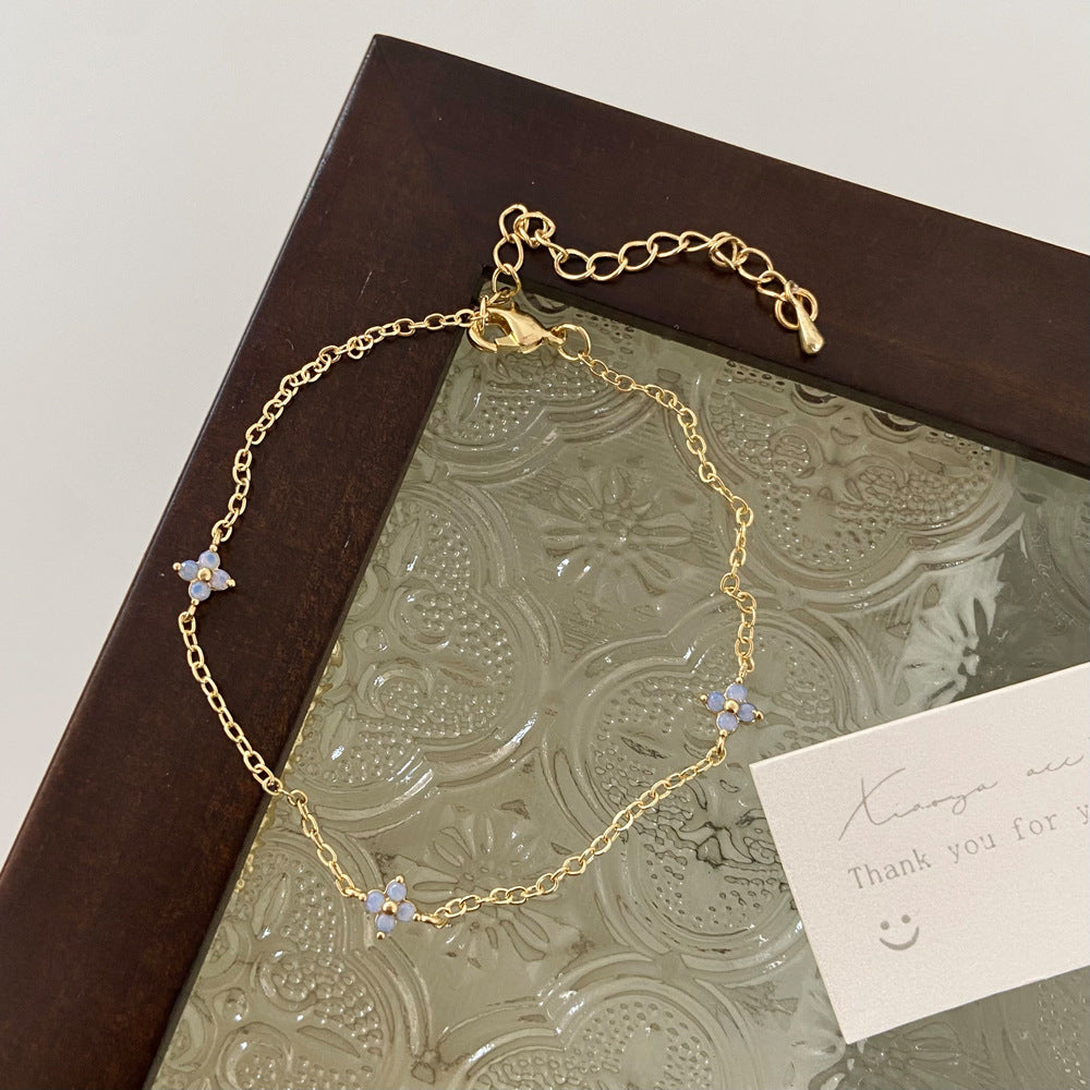 Women's Inlay Fritillary Four-leaf Flower Pull-out Light Luxury High-grade Bracelets