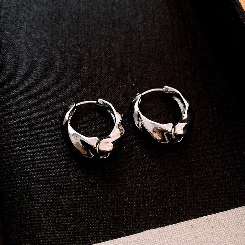 Sier Needle Metallic Hollow Flower Fishtail Pearl High-key Dignified Earrings