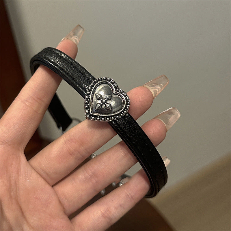 Women's Vintage Love Leather For Dark Punk Clavicle Chain Hot Asian Necklace