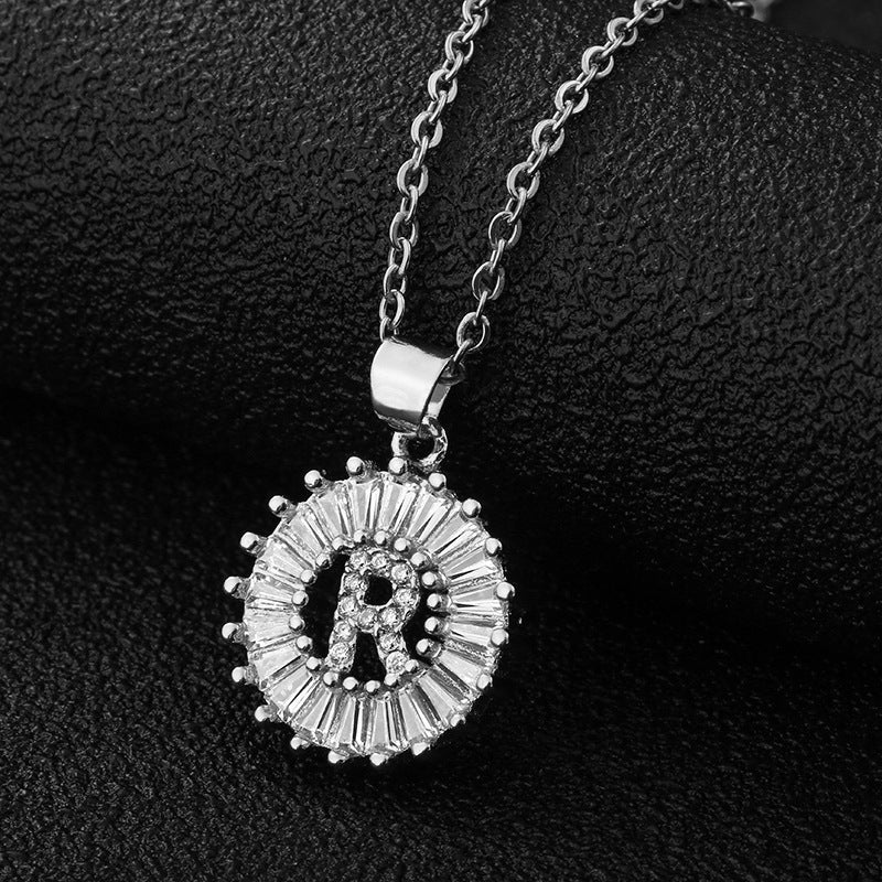 Xi Copper Inlaid Zircon Small Size Round Necklaces