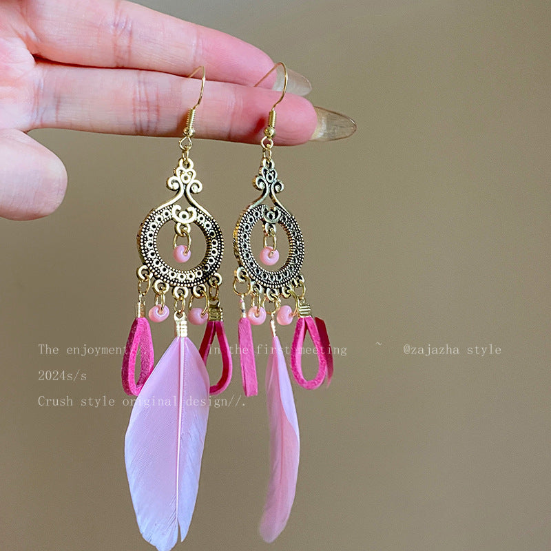 Style Retro Feather Long Holiday Beads Earrings