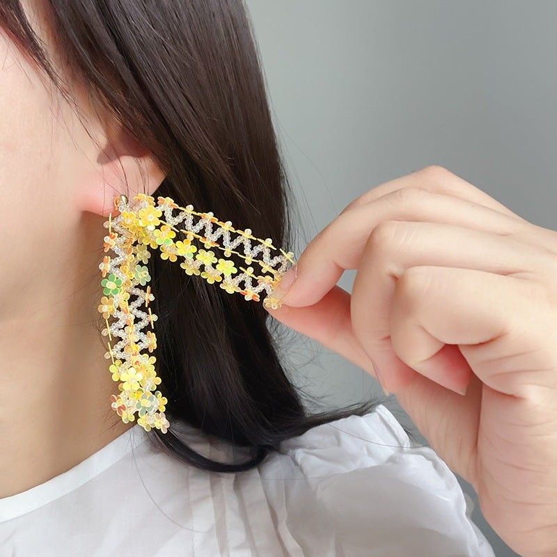 Laser Sequined Flower Tassel Vacation Style Earrings
