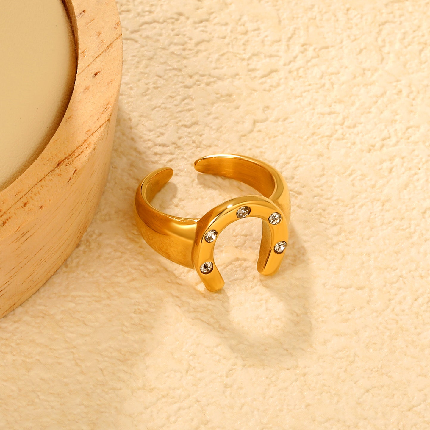 Creative Horseshoe U-shaped With Small Round Diamond Open Stainless Steel Ring