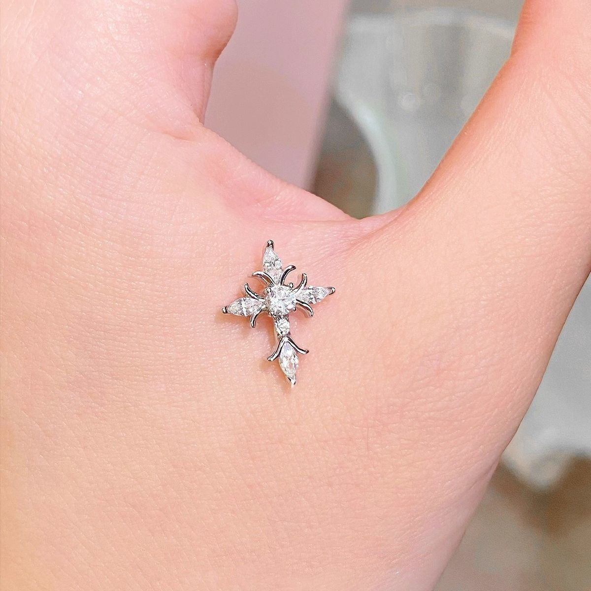 Cross Personality Super Flash Niche Unique No Need To Take Rings