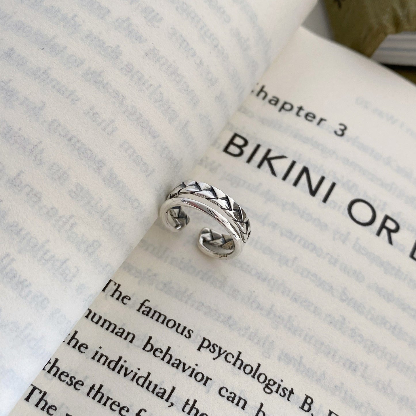 Twist Open-end Little Finger Simple Trendy Distressed Niche Rings