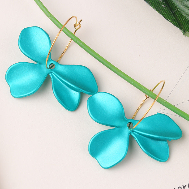 Women's Multicolor Irregular Petals Fashion Acrylic Eardrop Earrings