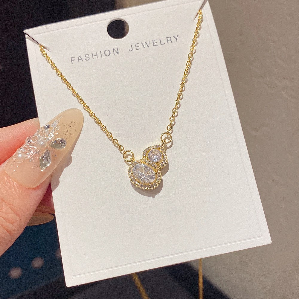 Women's Minority Simple Fashionable Elegant Zircon Clavicle Chain Titanium Steel Accessory Necklace