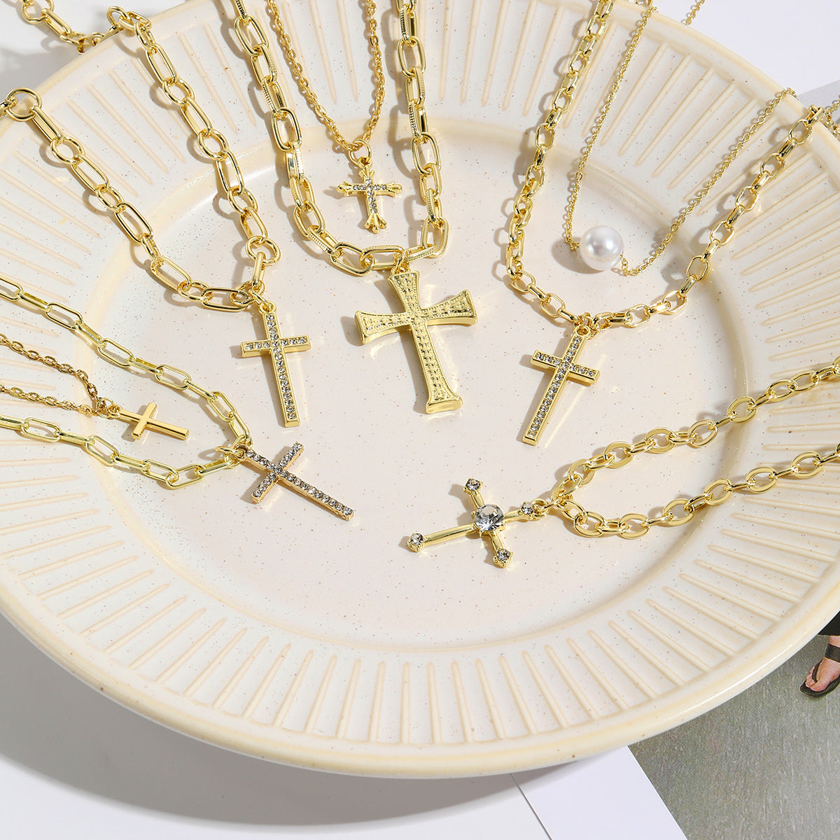 Women's Cross High-grade Inlaid Punk Imitation Pearl Pendants