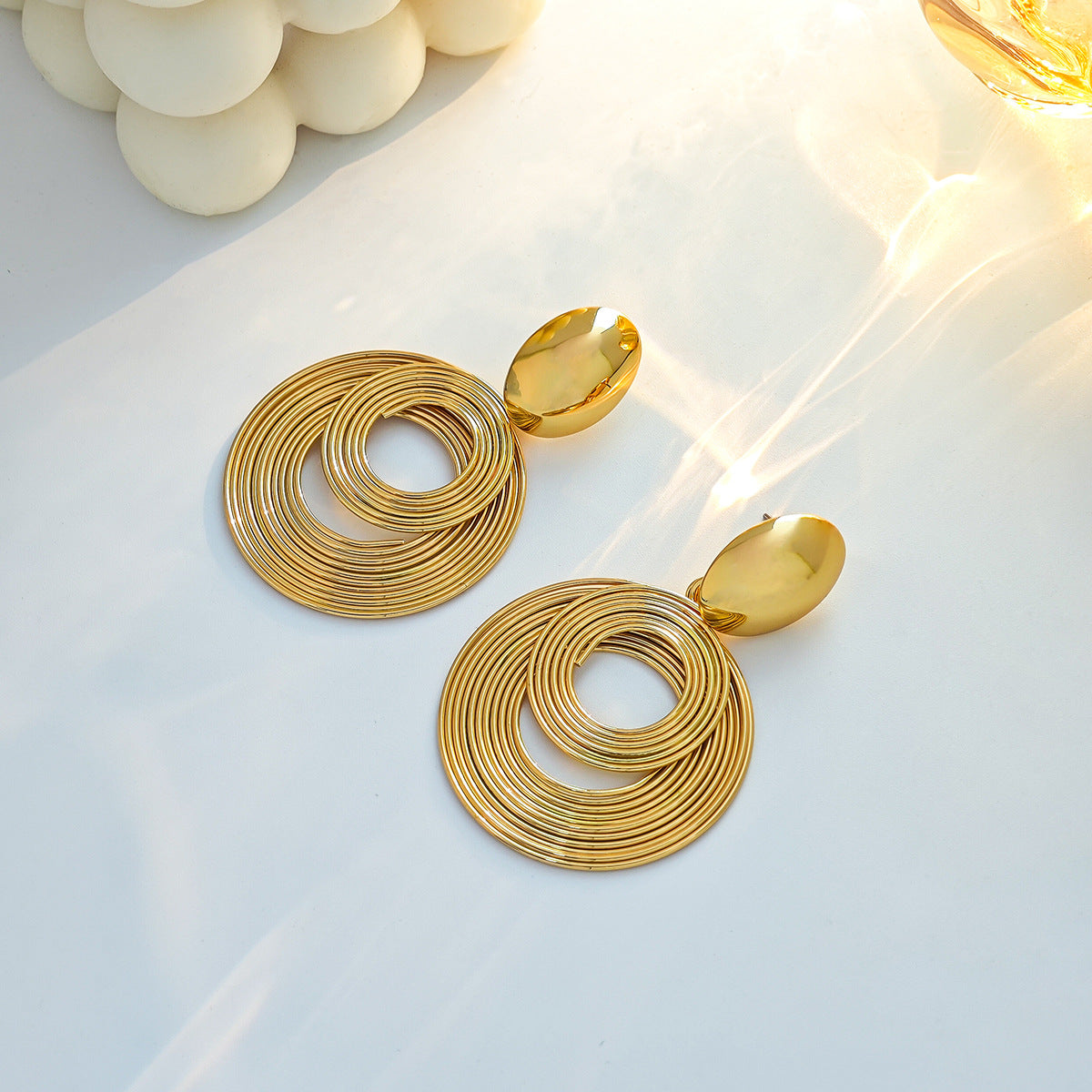 Metallic Geometric Round Hollow Simple Cold Style Earrings