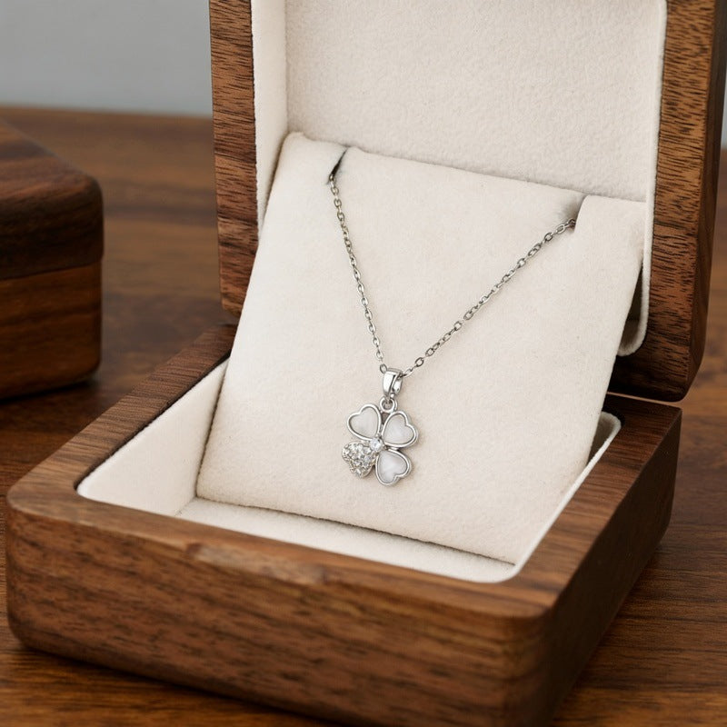 Titanium Steel Female Niche Simple Temperament Clavicle Pendants