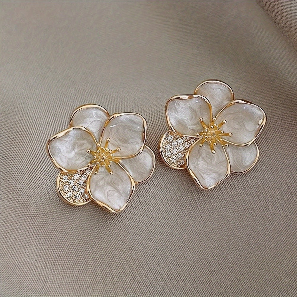 Fashion Beautiful Elegant Glaze Flowers Ear Earrings