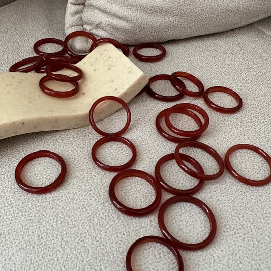Niche Design Red Agate Chalcedony Simple Ring