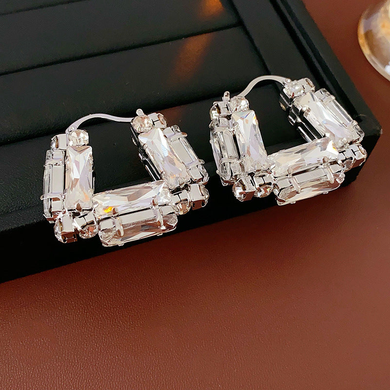Women's Sier Needle Zircon Spiral Texture Retro Pendants
